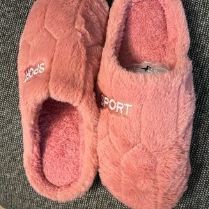 New “fluffy” slippers